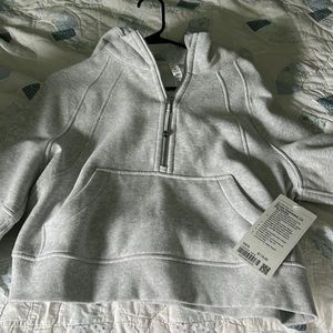 Brand new scuba half zip lululemon!
